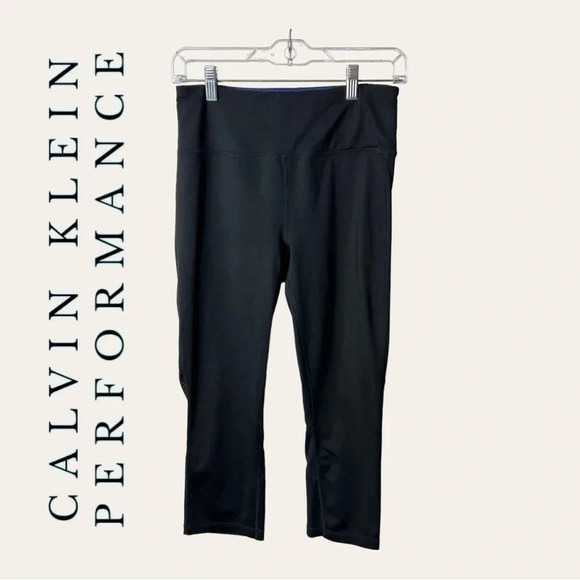 0762. CALVIN KLEIN PERFORMANCE CAPRIS‎ LEGGINGS BLACK IN COLOR SIZE MEDIUM - Picture 1 of 9